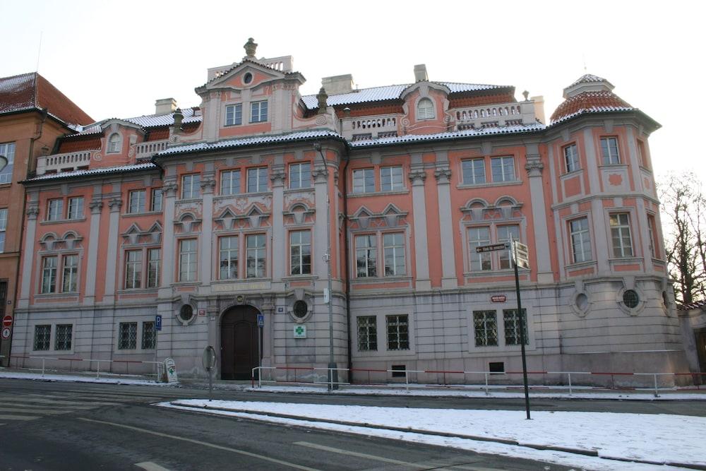 Boutique 16 4* Praag